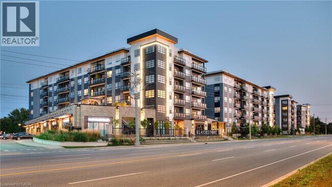 Building Photo - 251 Northfield Dr E