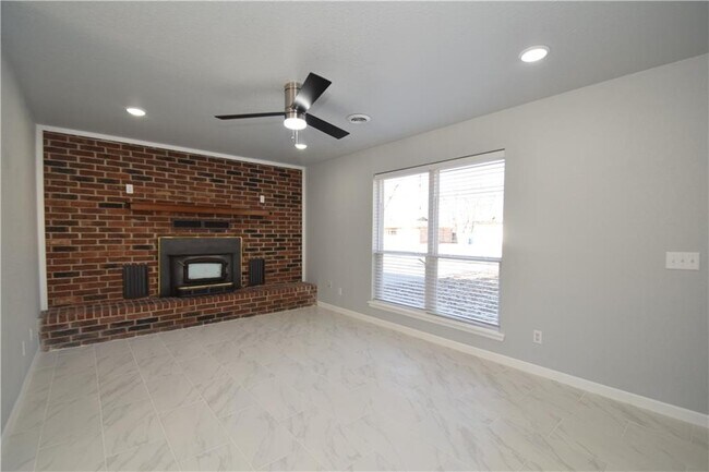 Foto del edificio - 2106 SE 9th St