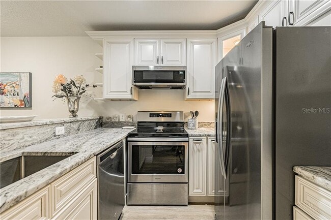 Building Photo - 4810 S Dauphin Ave