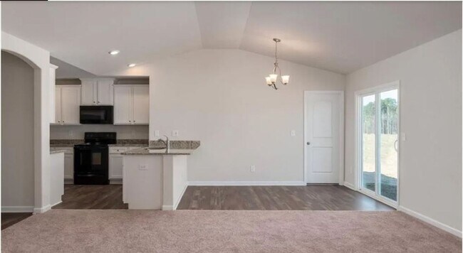 Foto del edificio - Charming 3BR House in Charlotte