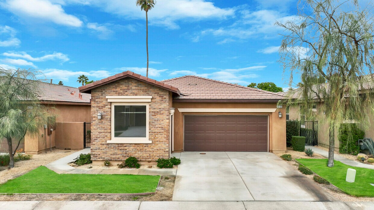 Primary Photo - 82732 Burnette Dr