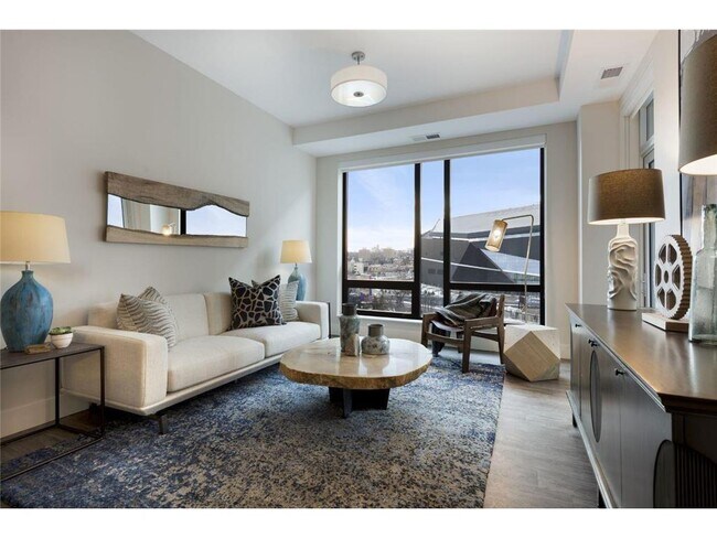 Foto del edificio - 212 10th Ave S