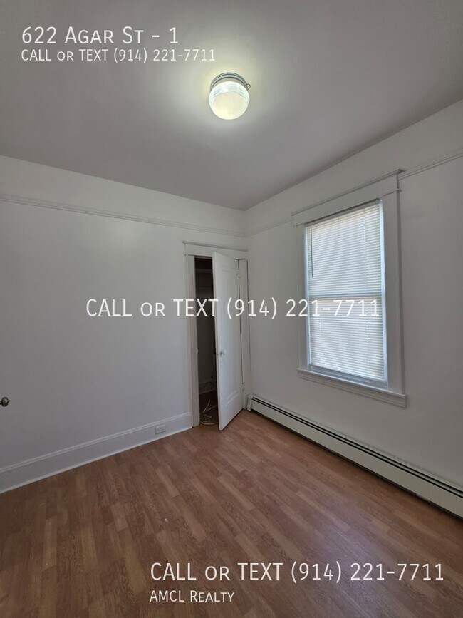 Building Photo - 622 Agar St