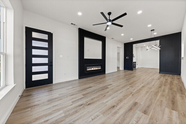 Foto del edificio - 1279 Bonham St