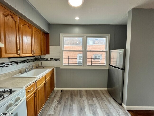 Foto del edificio - 1017 Rivington St