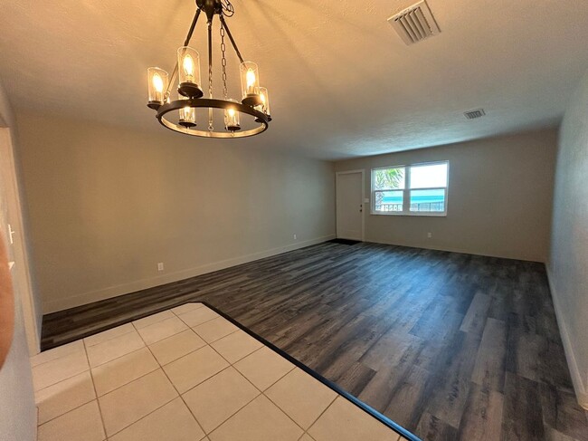 Building Photo - 1740 Ocean Shore Blvd