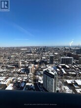 Building Photo - 251 Jarvis St