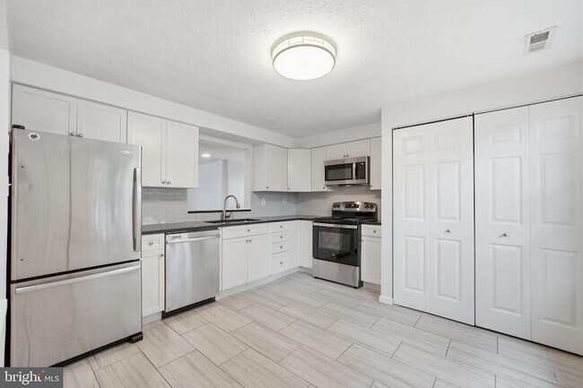Foto del edificio - 7 Leatherwood Ct