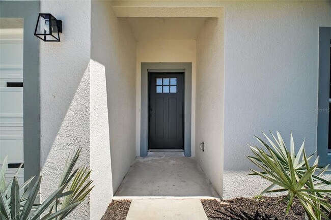 Building Photo - 89 Fairway Cir