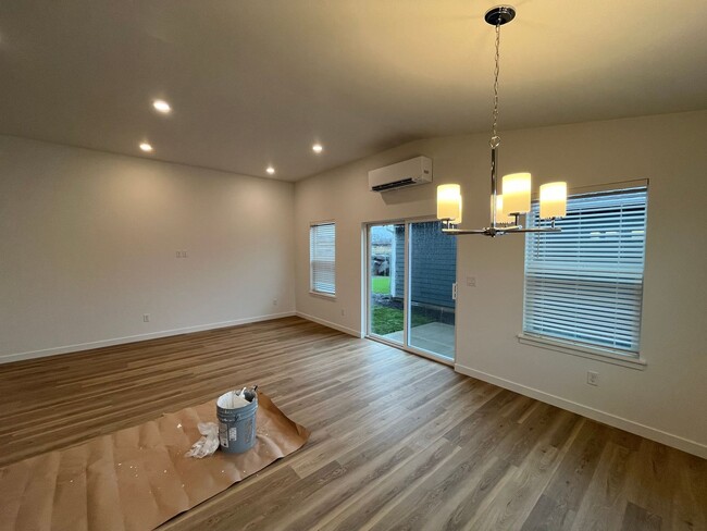 Building Photo - Newly Constructed Four Bedroom in Madras