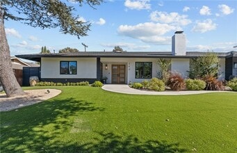 Building Photo - 240 W Gainsborough Rd