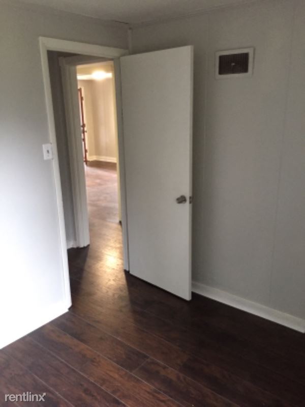 Foto del edificio - 3 br, 2 bath House - 333 Foster ave