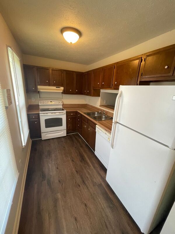 Building Photo - 436 Hickorywood Cir
