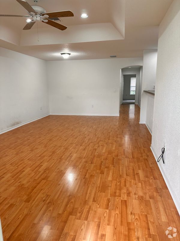 Building Photo - 1825 E Royal Tern Ln