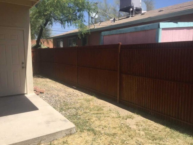 Foto del edificio - 1809 E Miles St, Tucson, AZ 85719