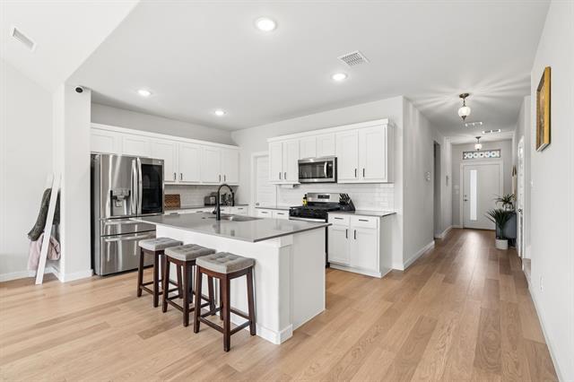 Foto del edificio - 2123 Pedigree Ln