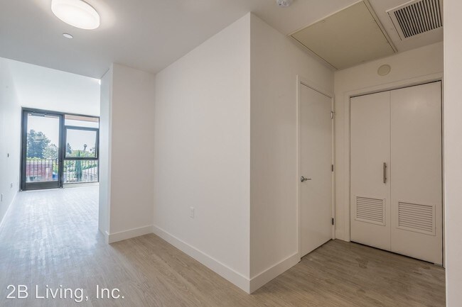 Foto del edificio - 4435 Piedmont Ave