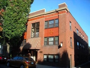 Building Photo - 2267 NW Glisan St