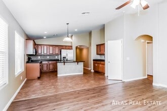 Building Photo - 34724 N Barzona Trail