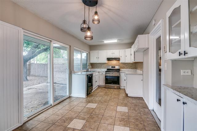 Building Photo - 2115 Bowie Dr
