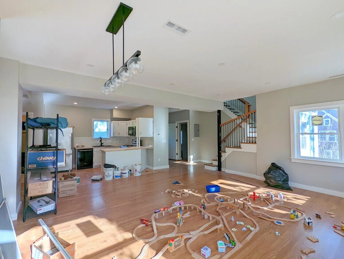 25 Claremon St Unit 2, Somerville, MA 02144 Apartments 25 Claremon St