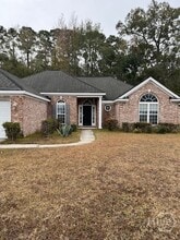 Building Photo - 5 Iron Horse Spur