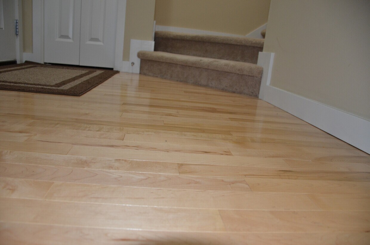 Hardwood floors - 2510 Kirkwood Pl