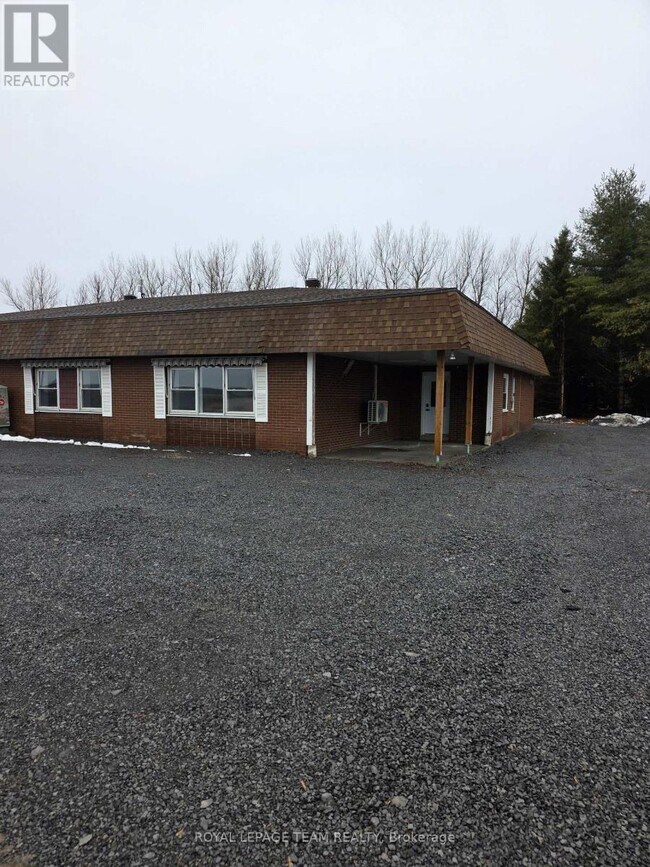 Building Photo - 3514 Brinston Rd