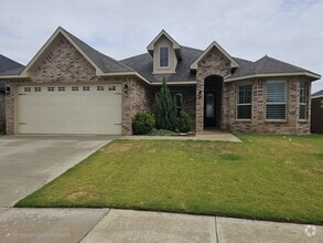 Building Photo - 1520 Overshine Ln