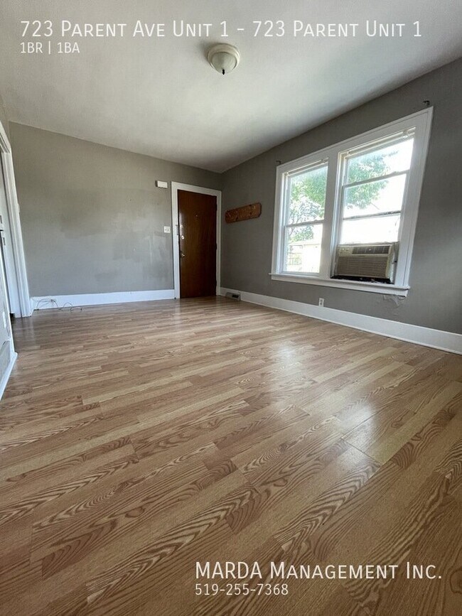 Photo du bâtiment - COZY 1 BED/1 BATH MAIN FLOOR + HYDRO & GAS