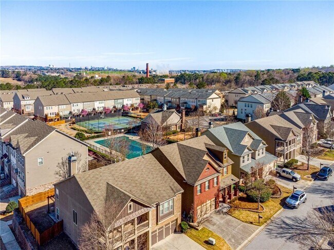 Foto del edificio - 2048 Village Crest Dr NW