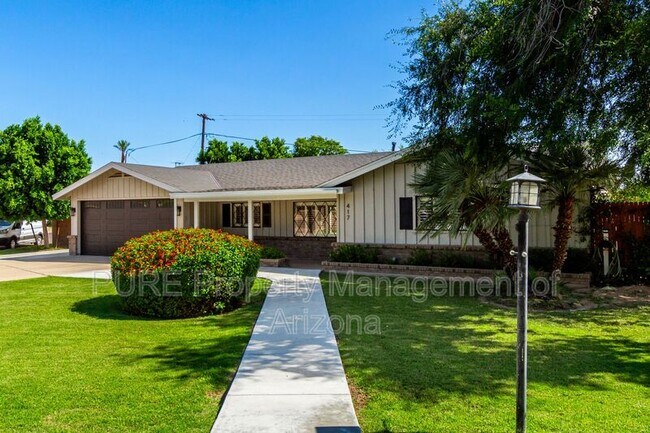 Foto del edificio - 417 E Rose Ln