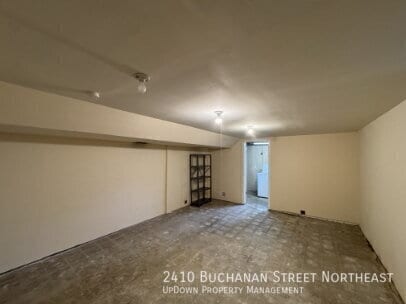 Building Photo - 2410 Buchanan St NE