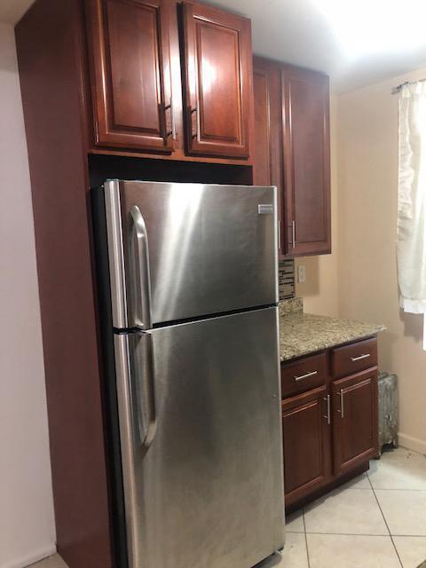 Photo - 2131 Bruckner Blvd House