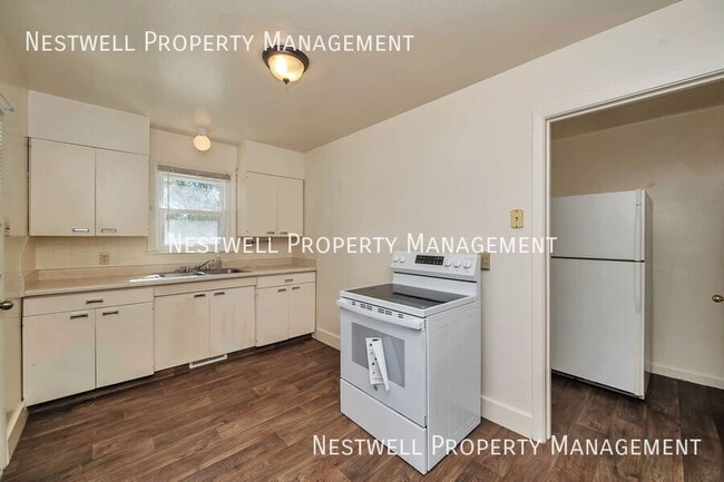 Foto del edificio - 10241 Copperton Cir