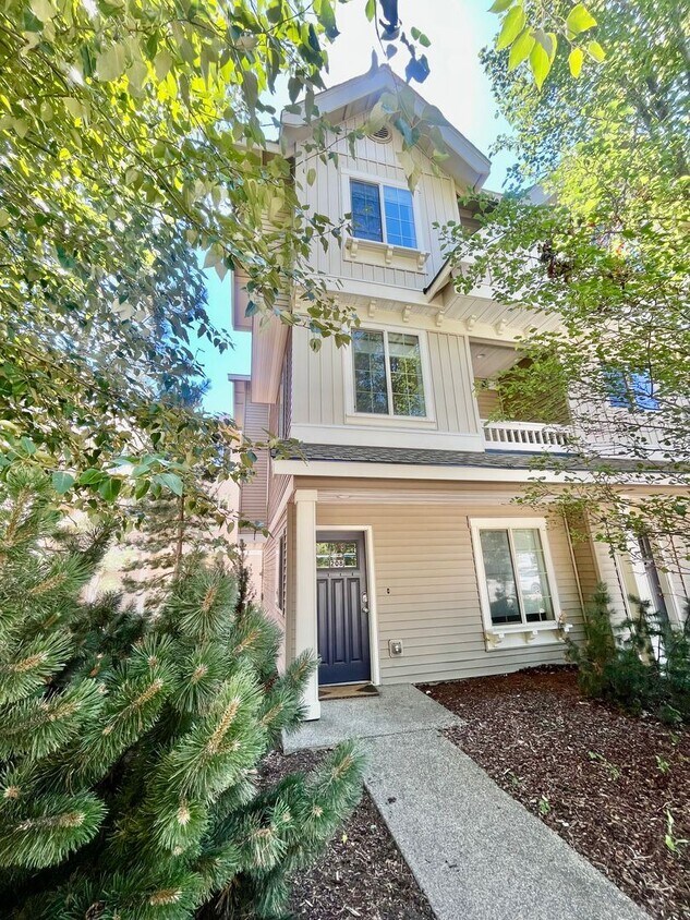 3 br, 2.5 bath House 208 Sagebrook Lane House for Rent in Cle Elum