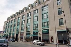 Building Photo - 807 Church St