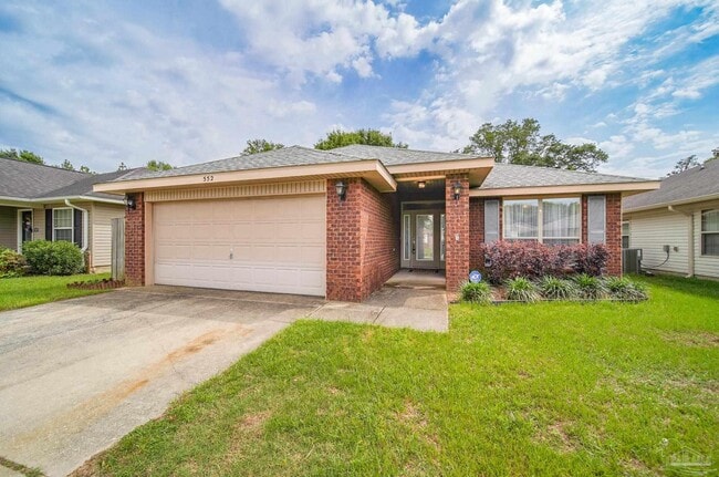 Foto del edificio - 552 Edith Ln