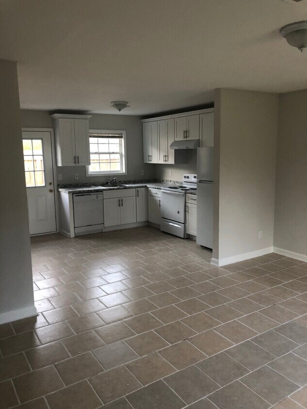 Foto principal - 84 Savannah St