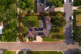 Foto principal - 1635 Sam Houston Dr