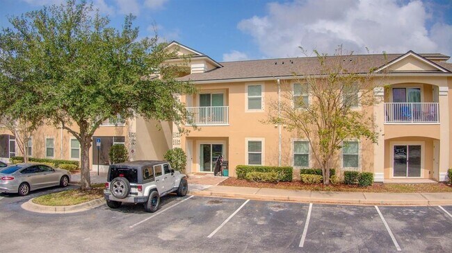 Foto del edificio - 2344 Golden Lake Loop