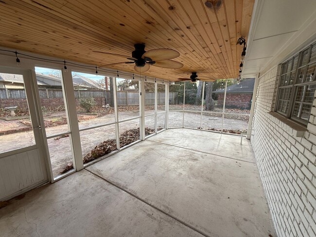 Building Photo - 7164 E 53rd Pl