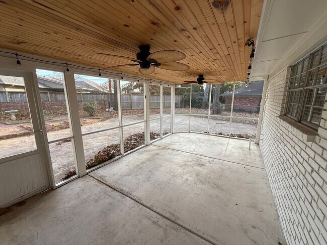 Foto del edificio - 7164 E 53rd Pl