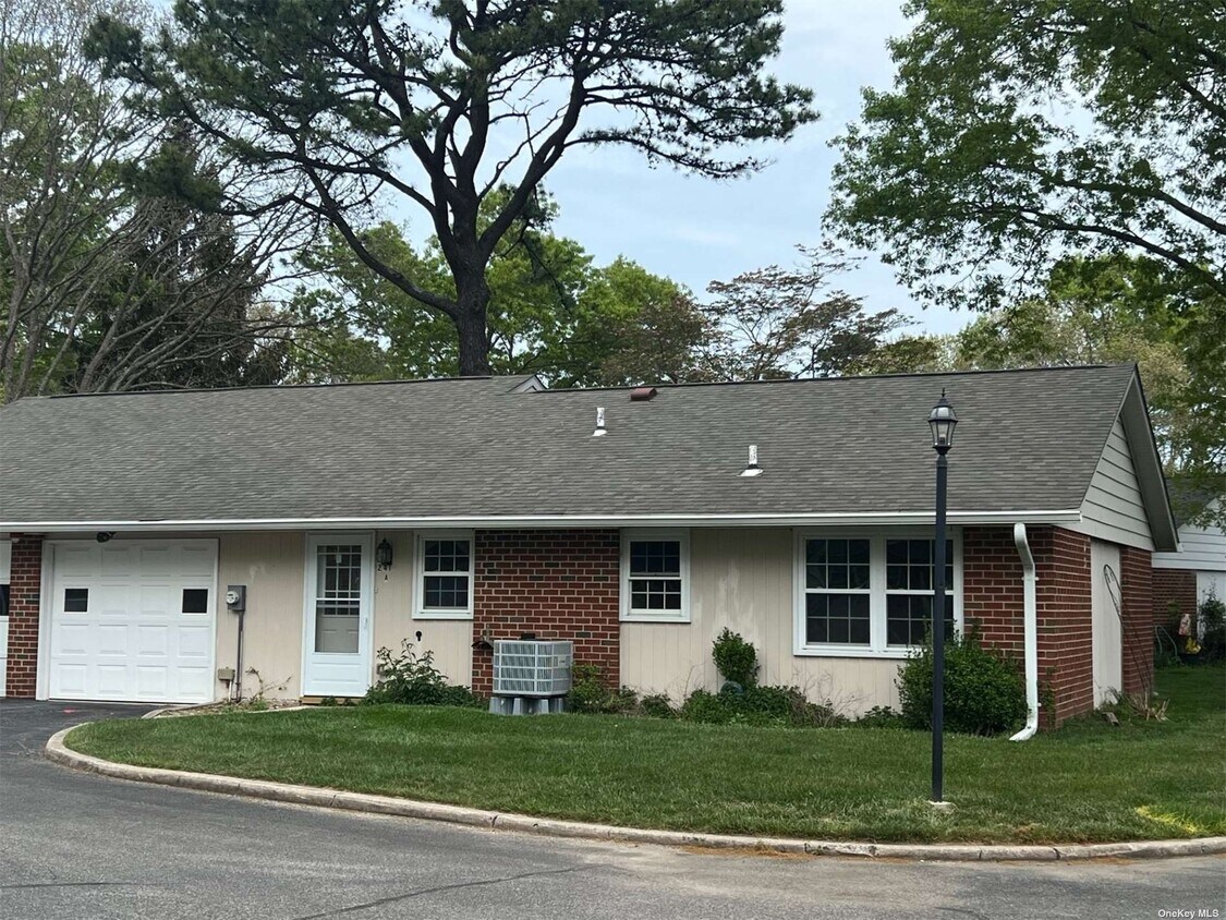 241 Weymouth Ct, Ridge, NY 11961 Condo for Rent in Ridge, NY