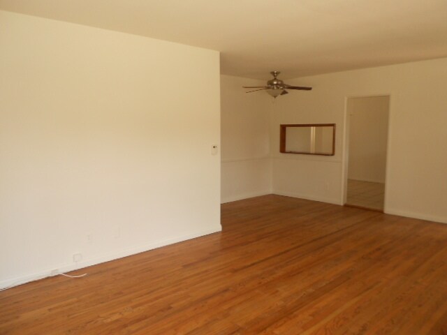 Foto del edificio - 10842 Oregon Ave