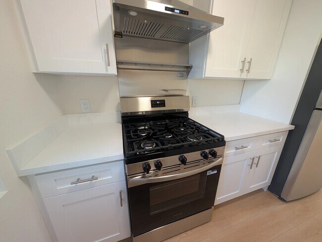 Foto del edificio - 3900 1st St