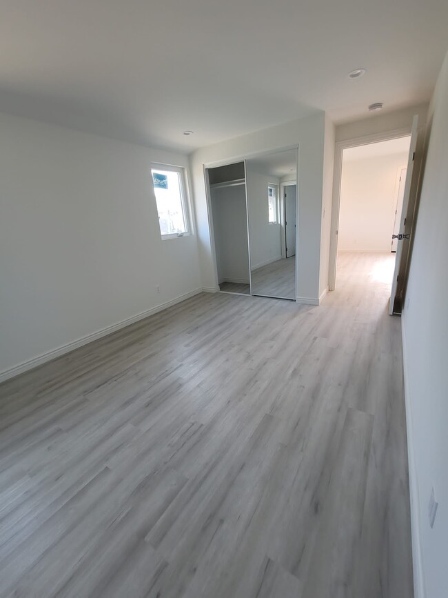 Building Photo - 7618 De Soto Ave