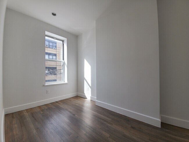 Foto del edificio - 89 Wyckoff Ave