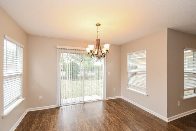Foto del edificio - 3859 Marsh Bluff Dr