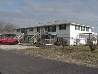 Primary Photo - 105-107 Dailey Ct